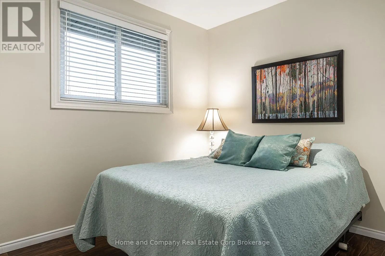 152 KEMP CRESCENT