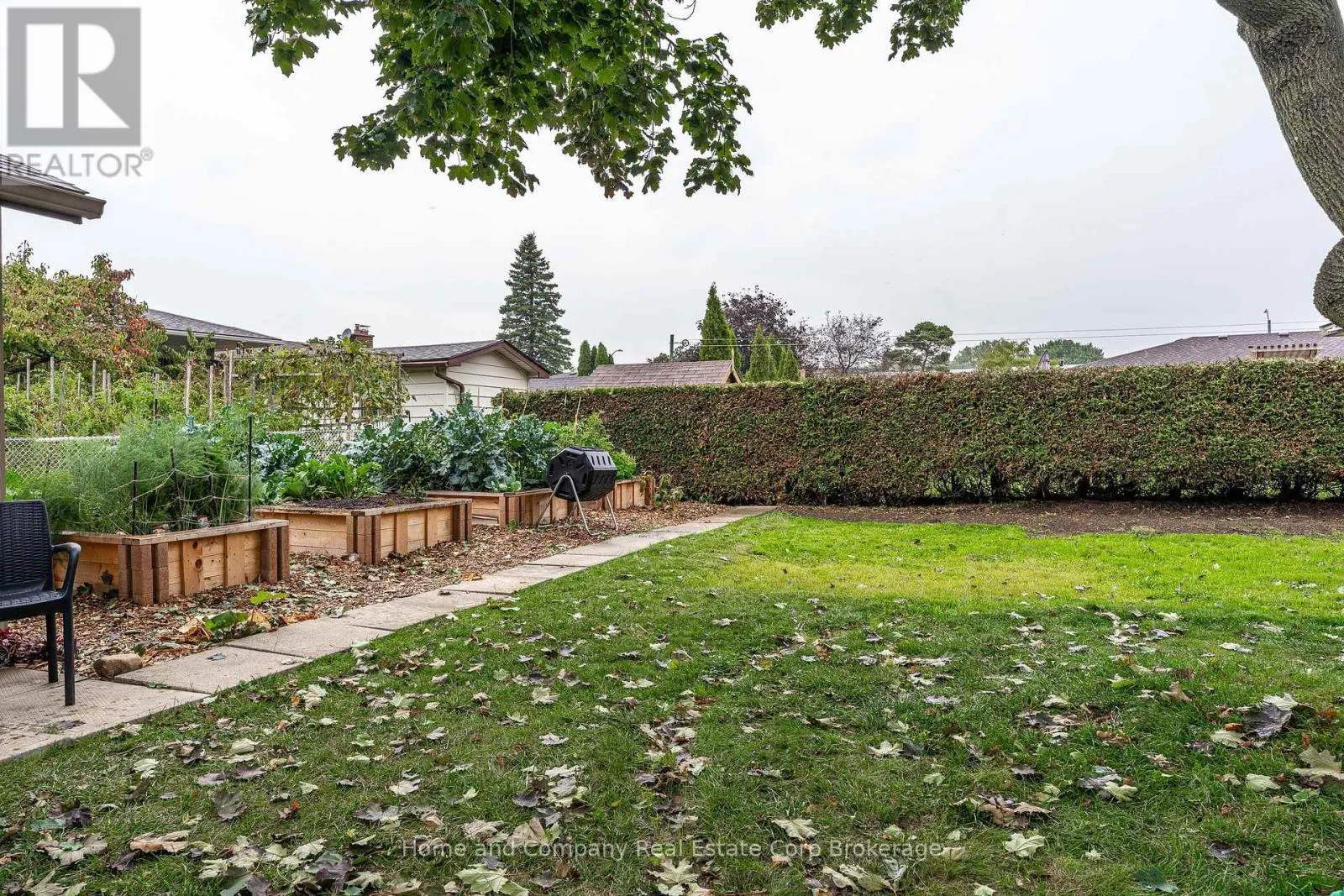152 KEMP CRESCENT