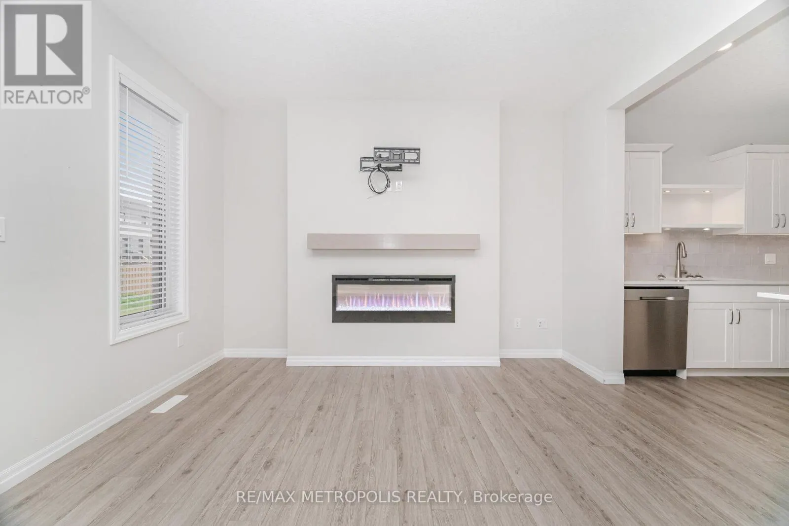 28 KEBA CRESCENT