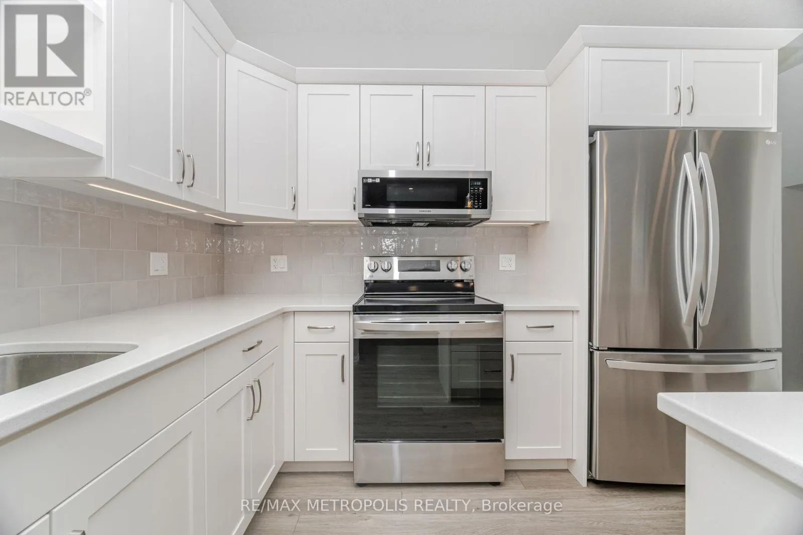 28 KEBA CRESCENT