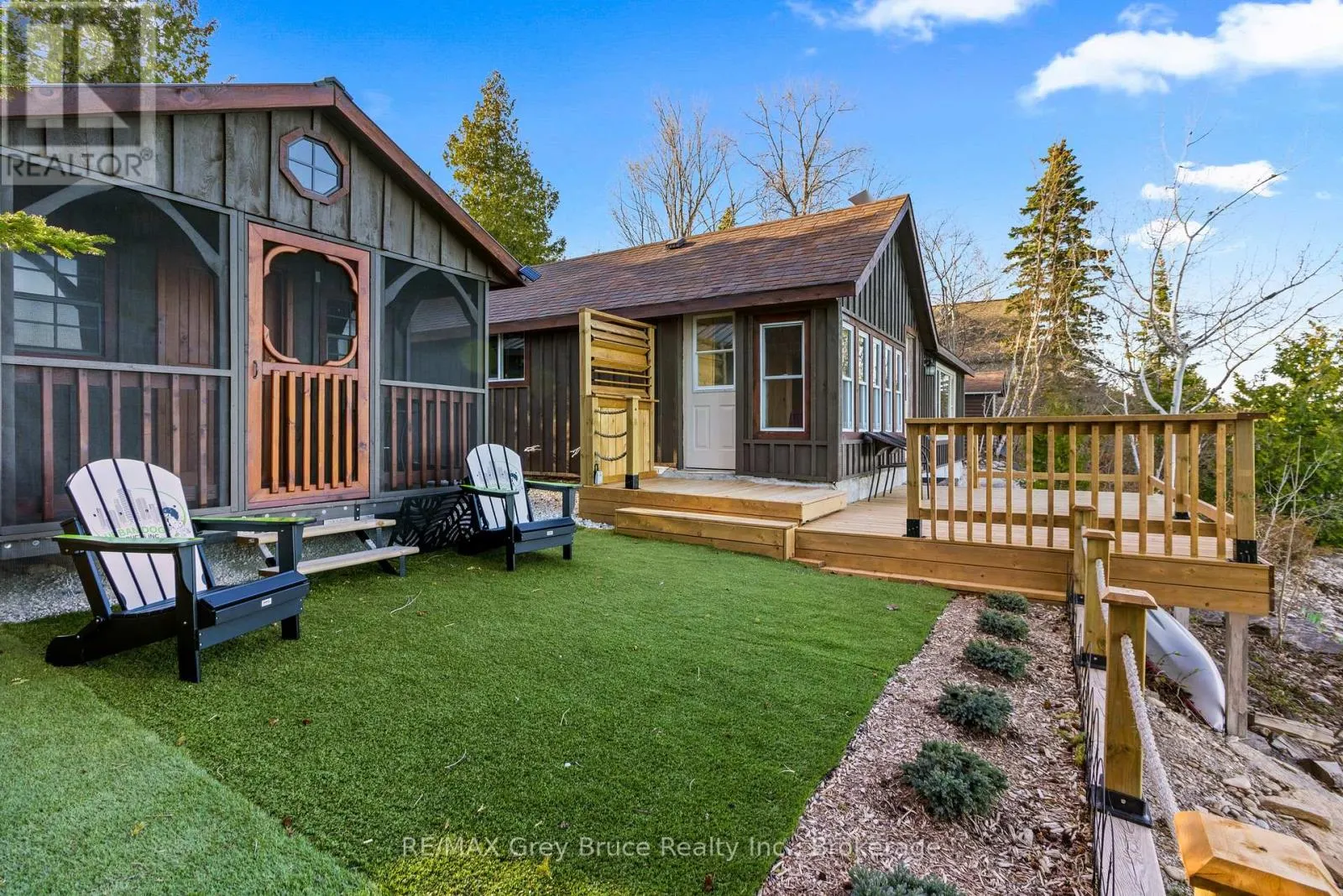1132 DYERS BAY ROAD