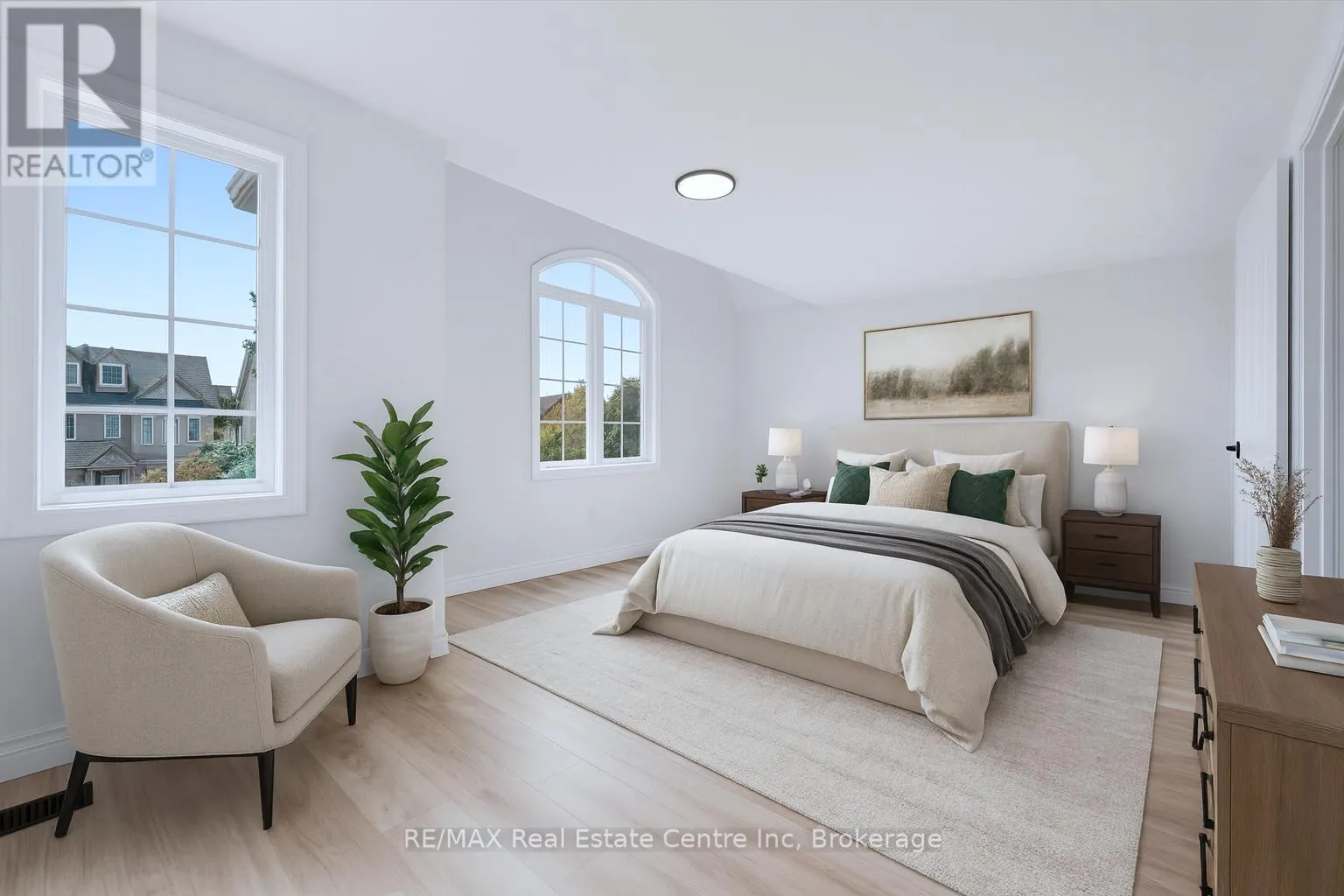 4 CARRINGTON PLACE