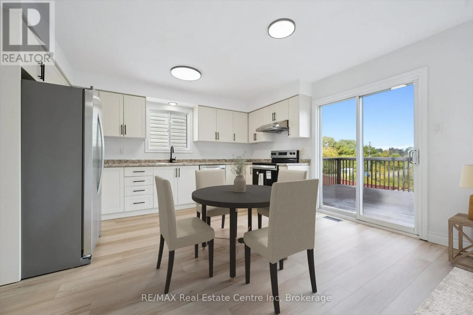 4 CARRINGTON PLACE