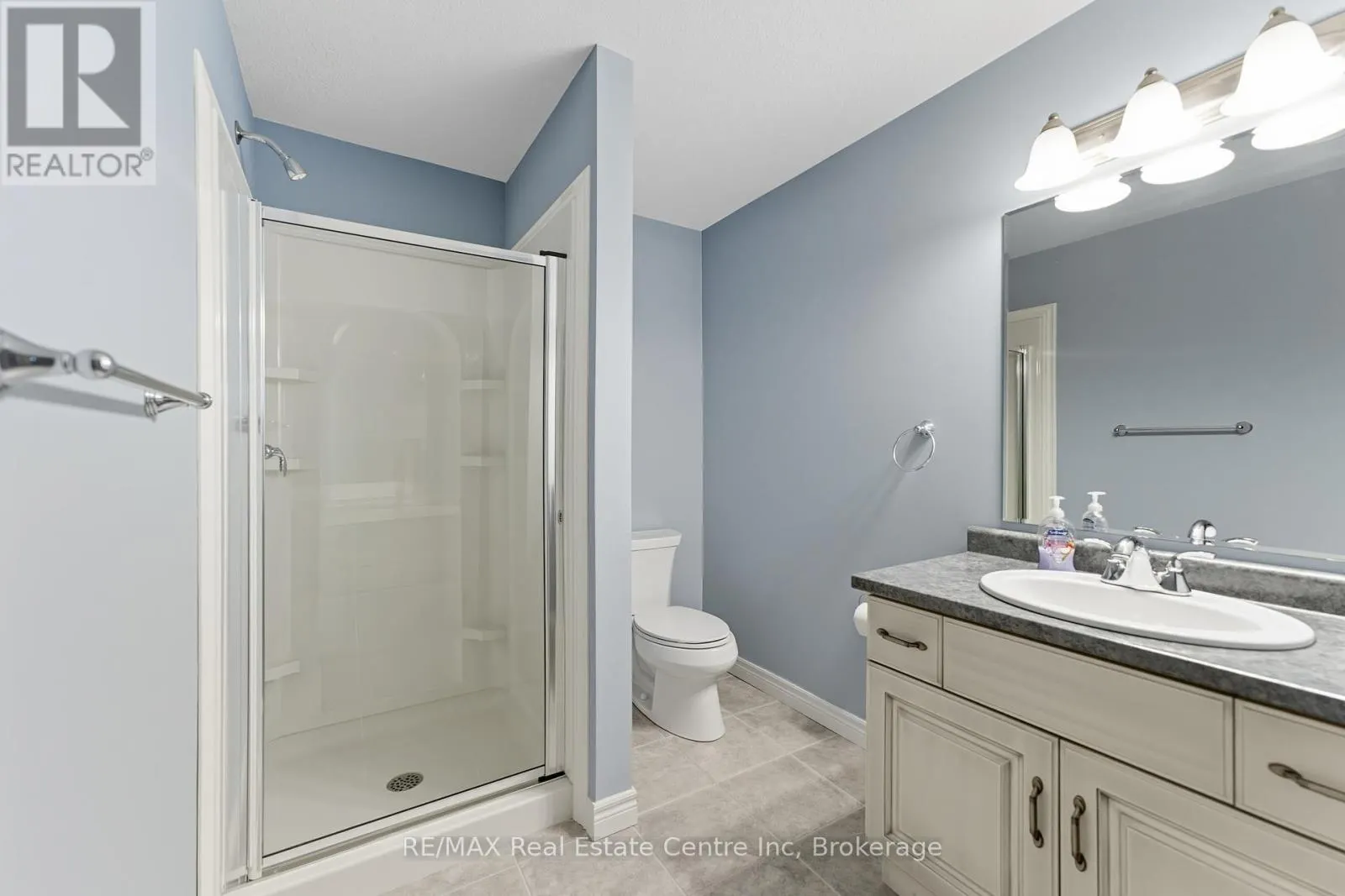 19 - 15 VALLEY ROAD, #19
