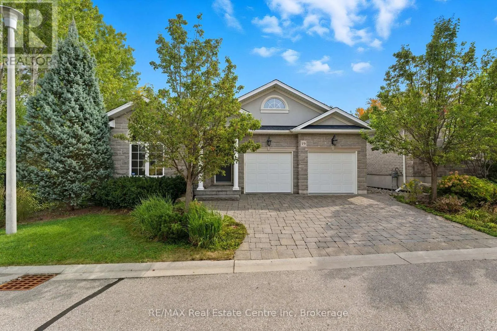 19 - 15 VALLEY ROAD, #19