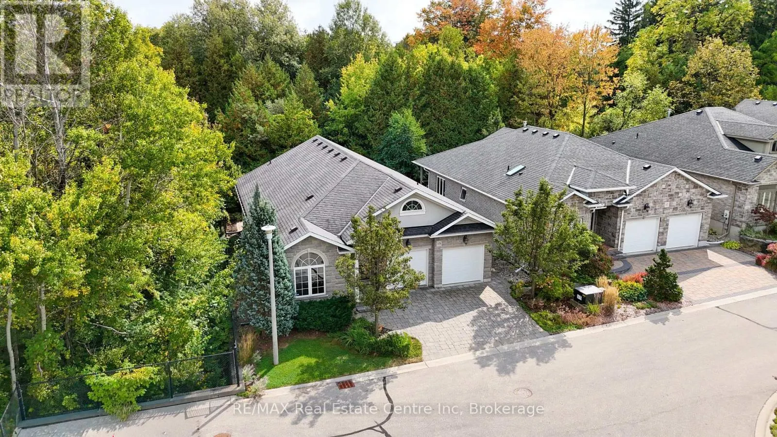 19 - 15 VALLEY ROAD, #19