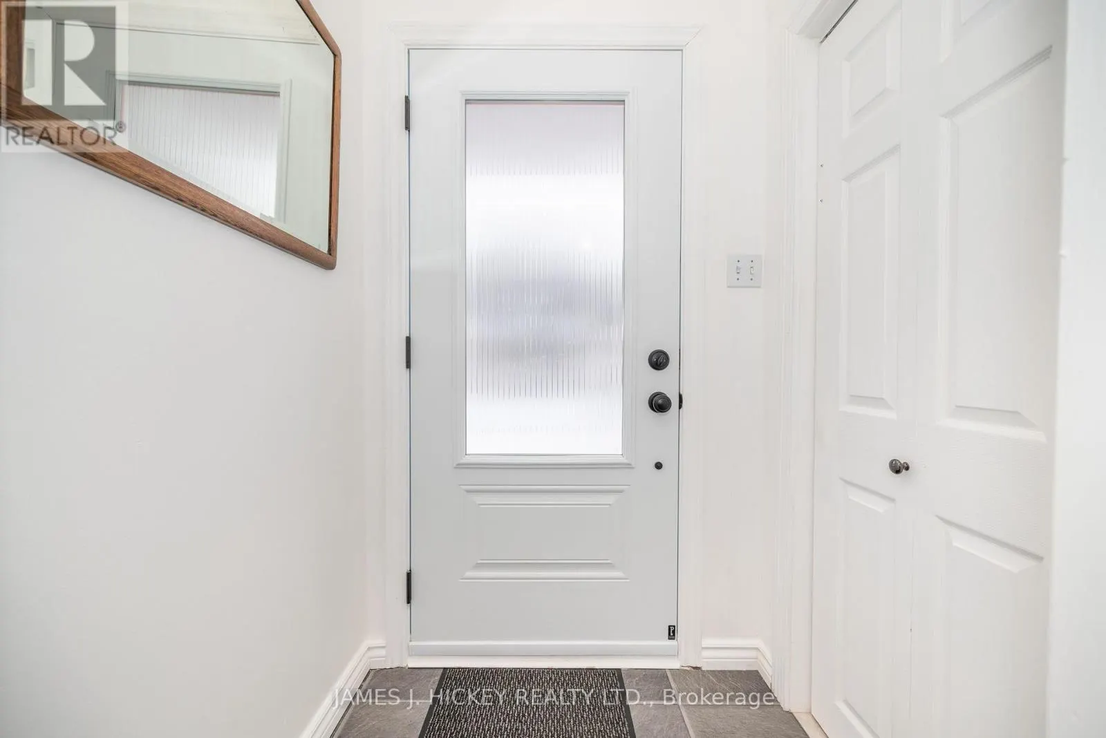 8 TWEEDSMUIR PLACE