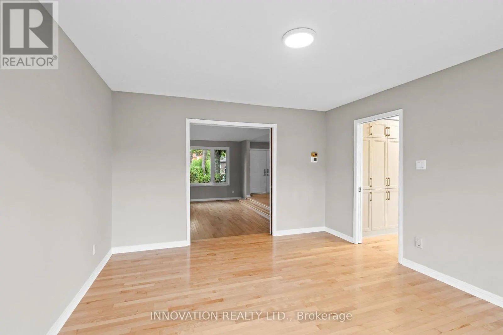 206 CYPRESS COURT