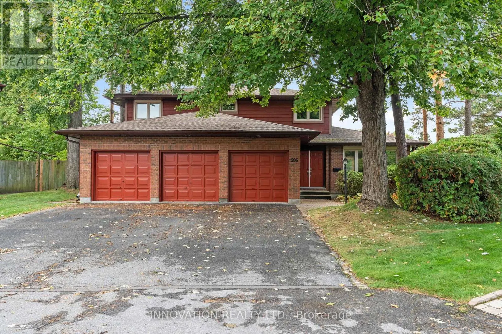 206 CYPRESS COURT