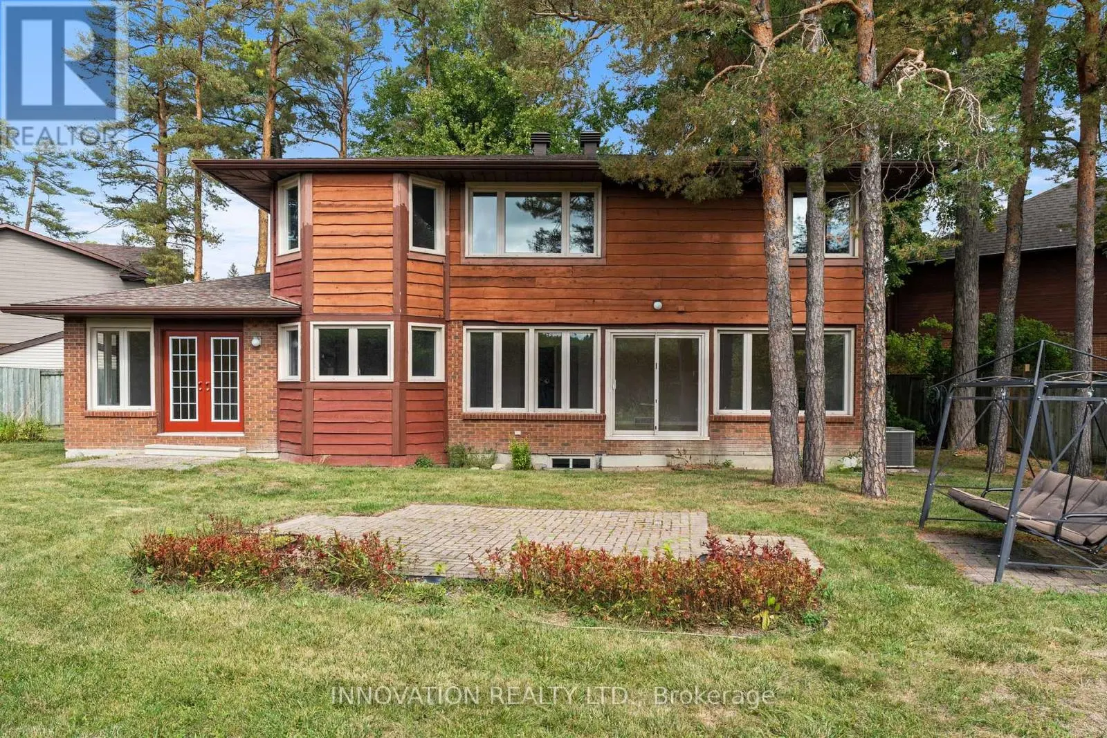 206 CYPRESS COURT
