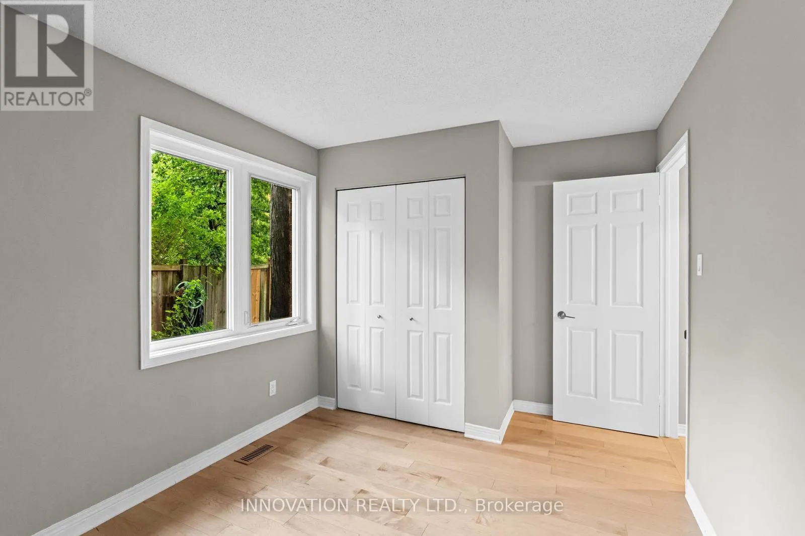 206 CYPRESS COURT