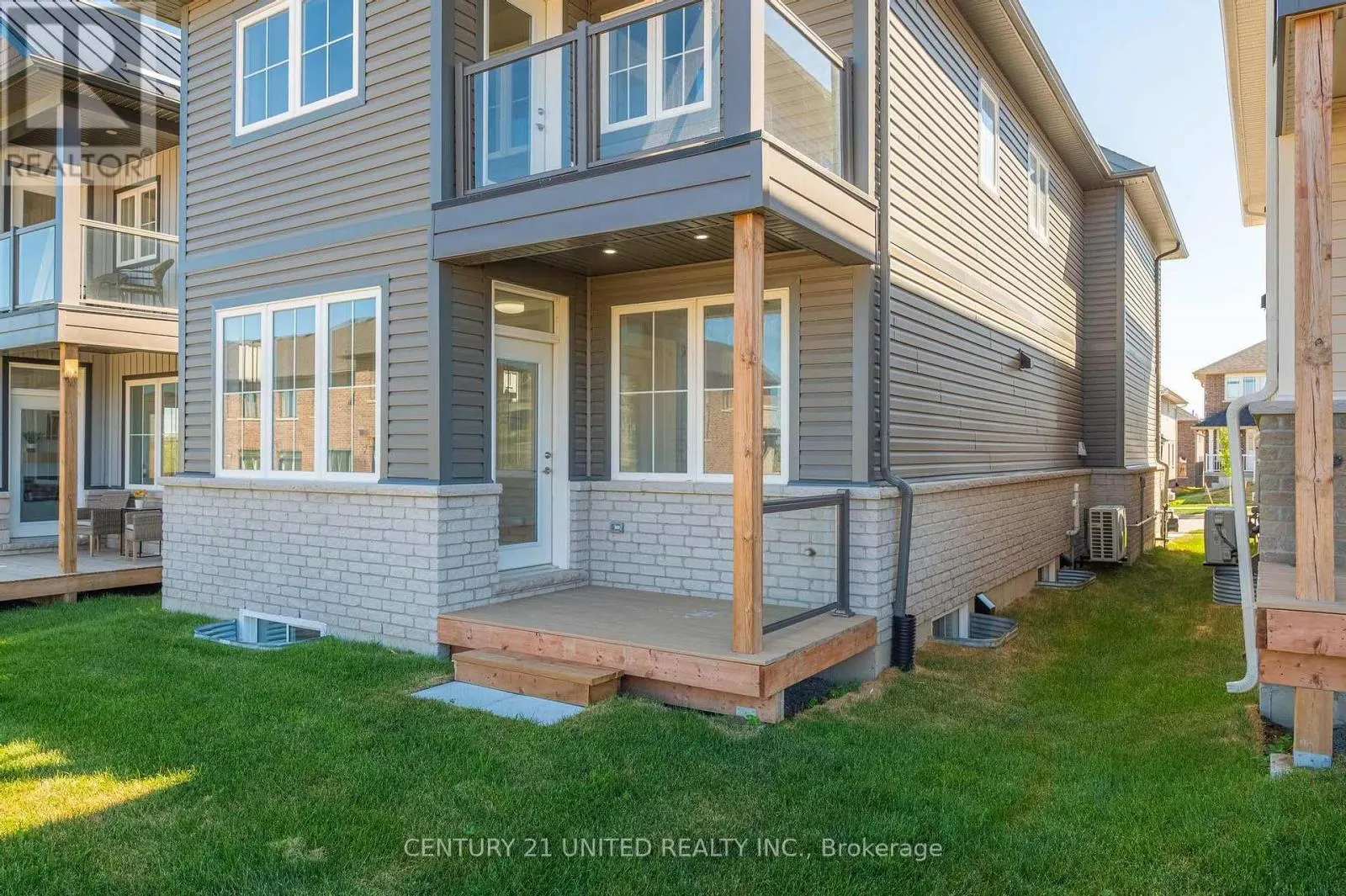 305 MULLIGHAN GARDENS