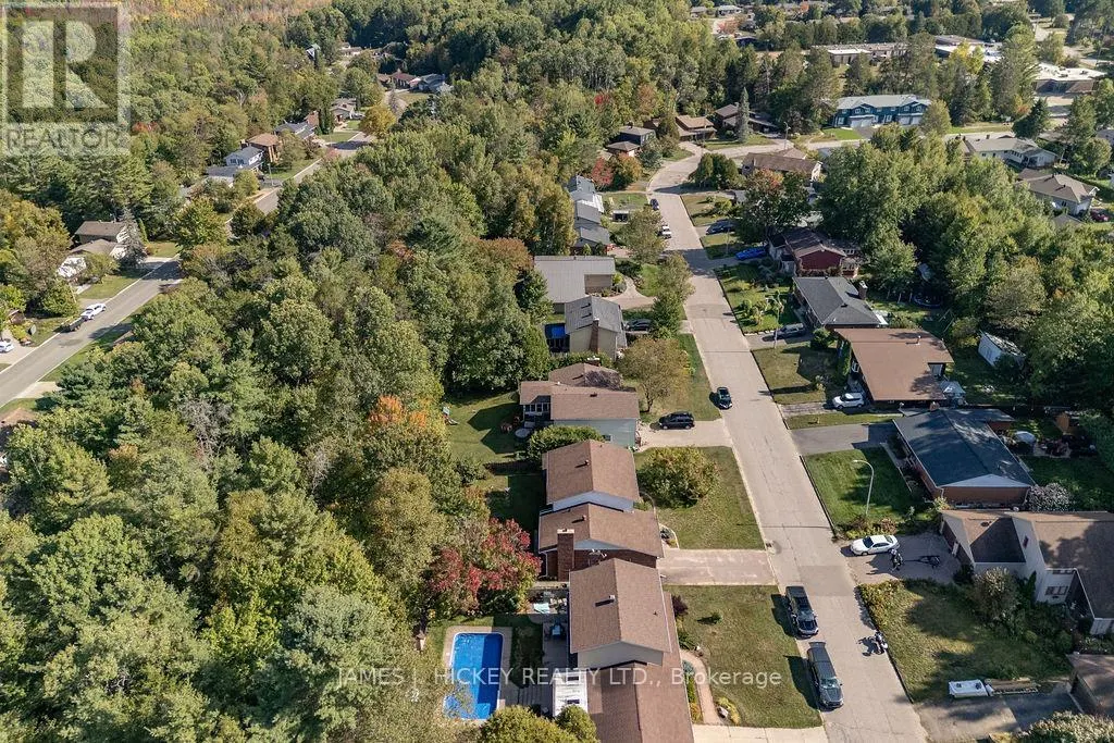 116 FRONTENAC CRESCENT