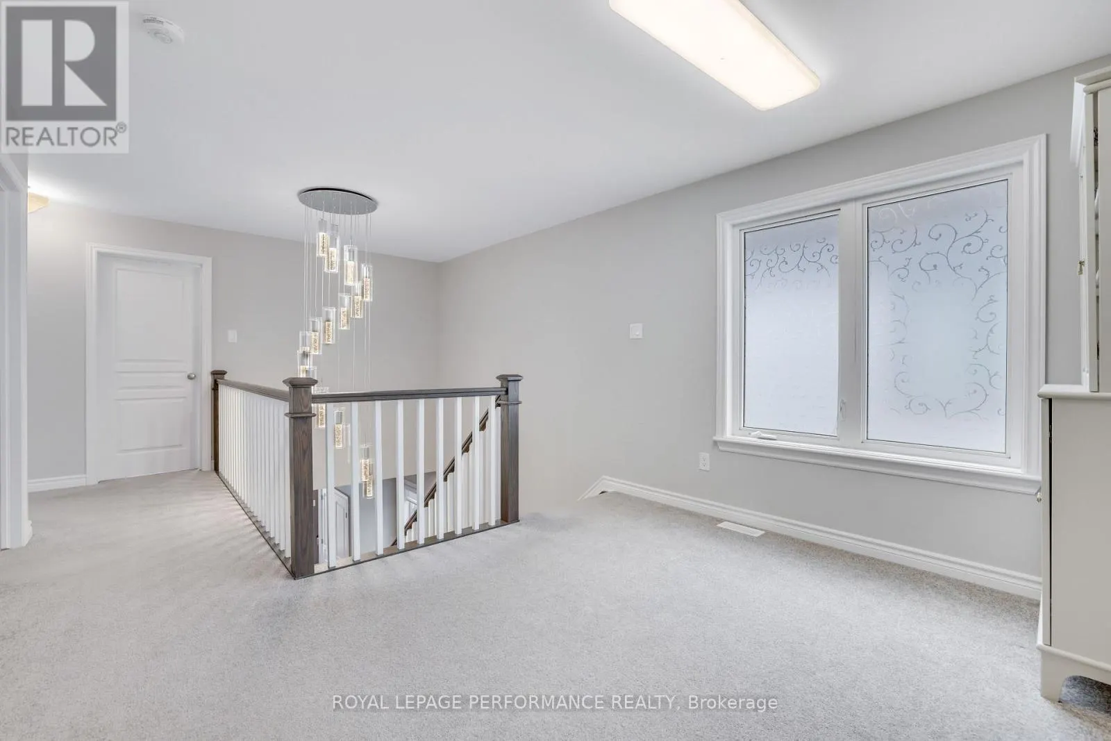 266 SHINLEAF CRESCENT