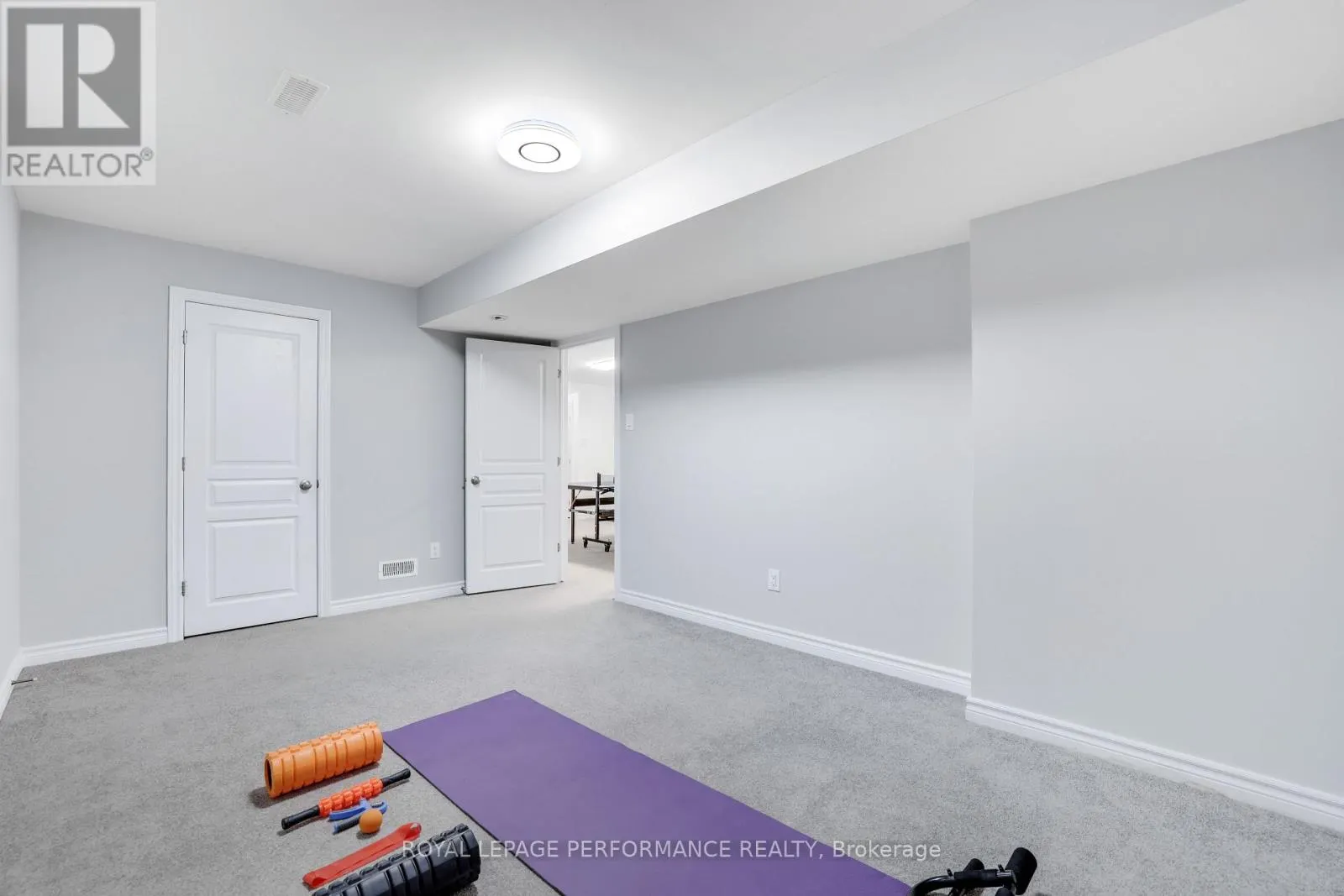 266 SHINLEAF CRESCENT