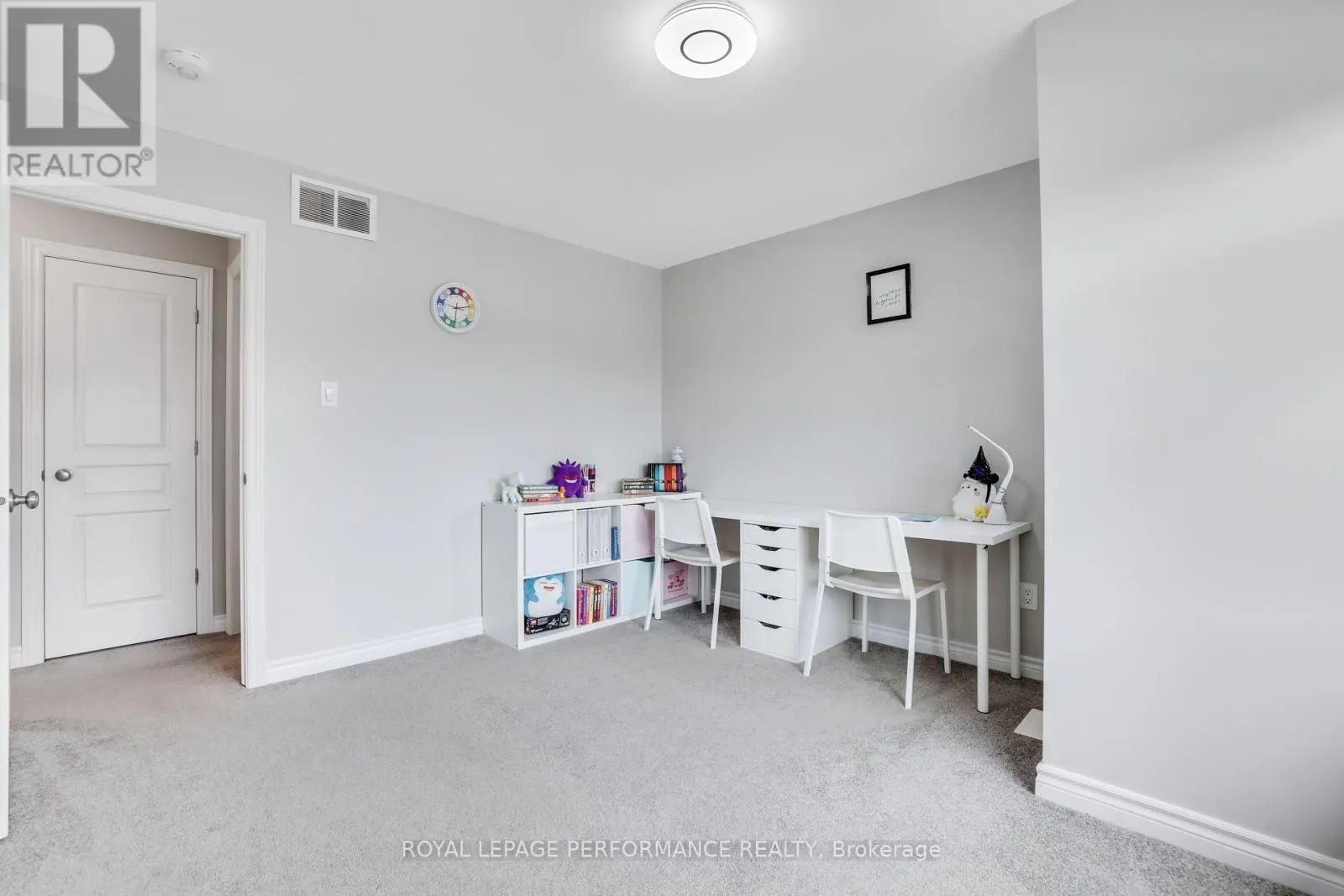 266 SHINLEAF CRESCENT