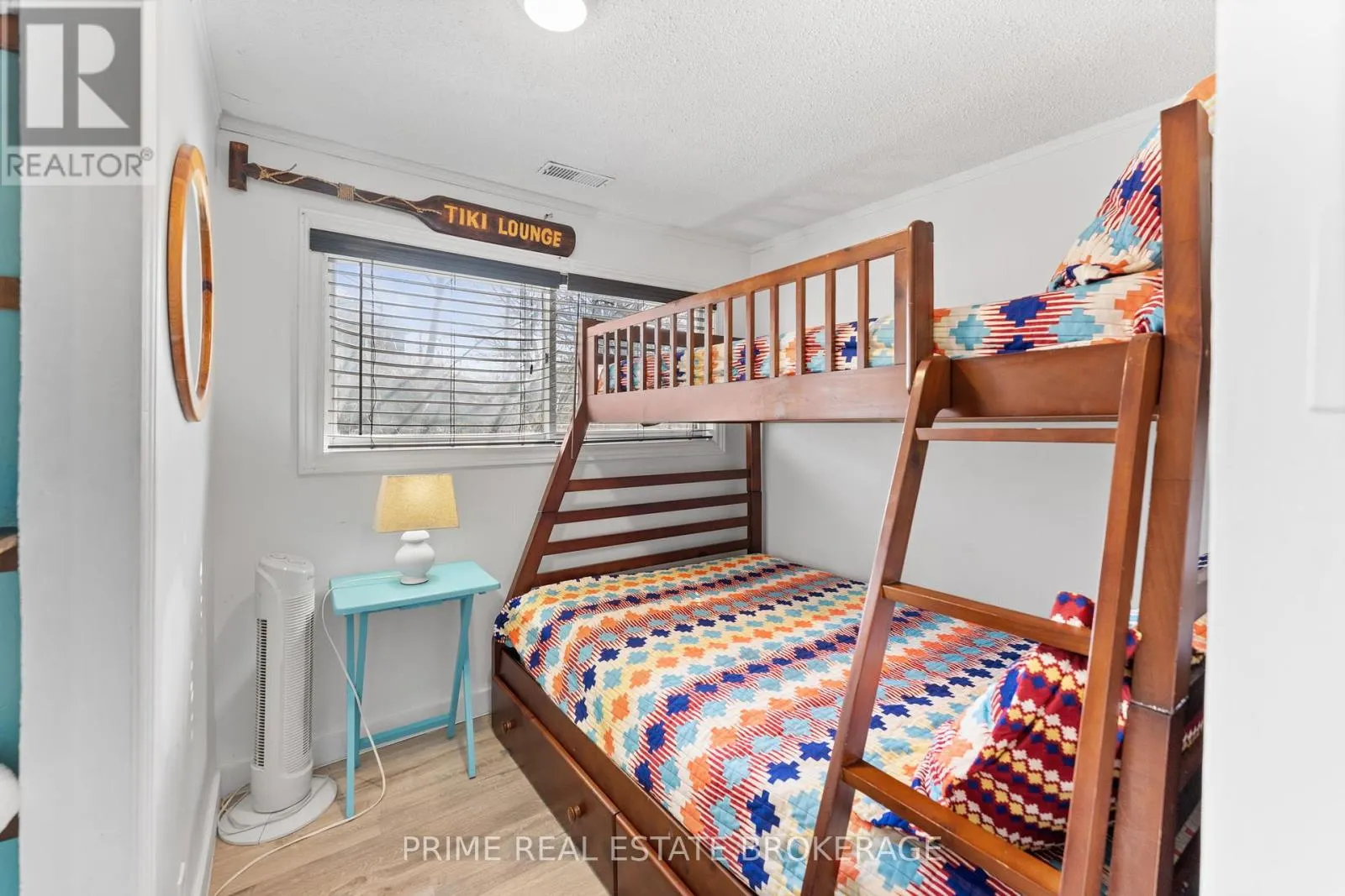 28 WOODWARD AVENUE