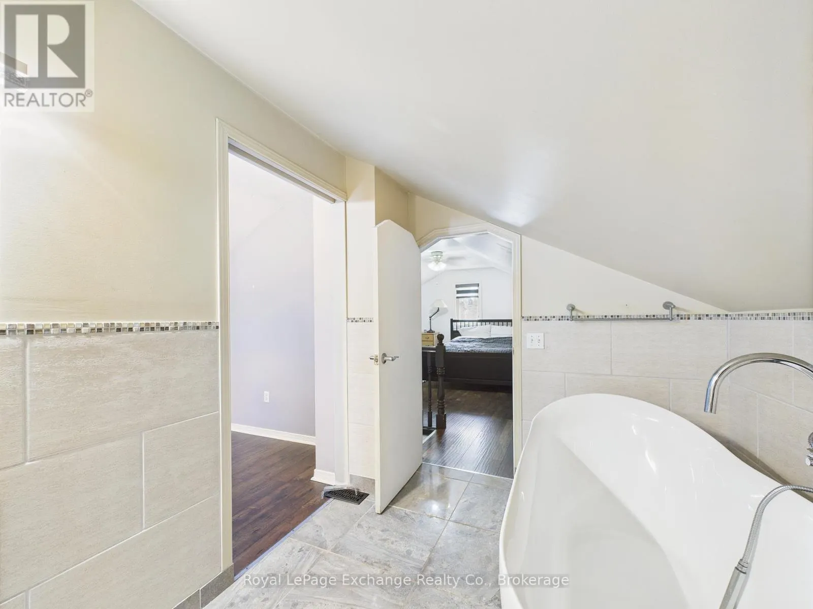 152 BAYFIELD ROAD