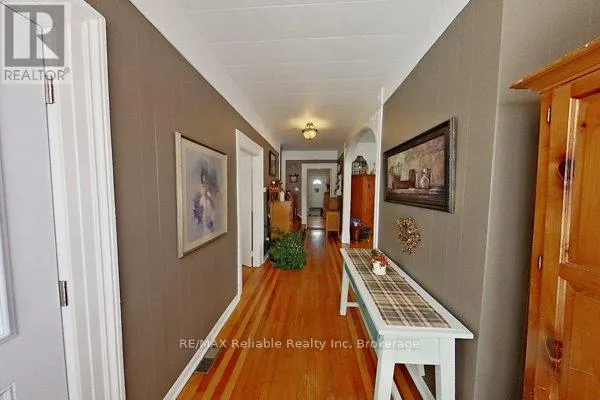 43 JARVIS STREET N