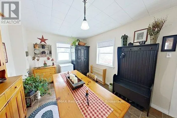 43 JARVIS STREET N
