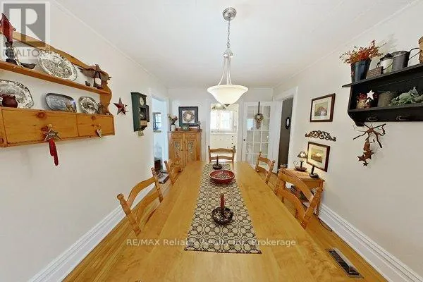 43 JARVIS STREET N