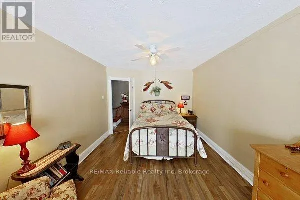 43 JARVIS STREET N
