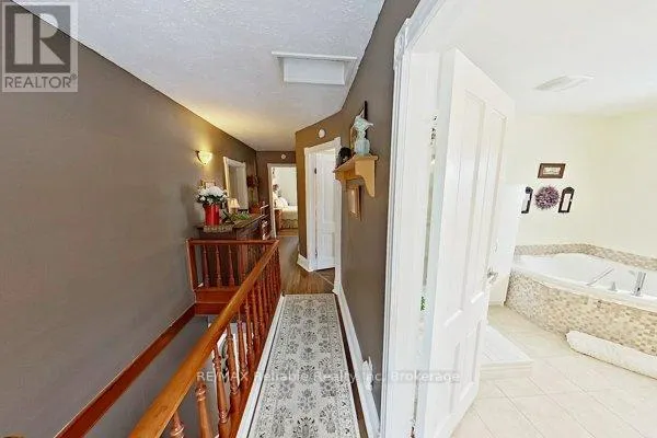43 JARVIS STREET N