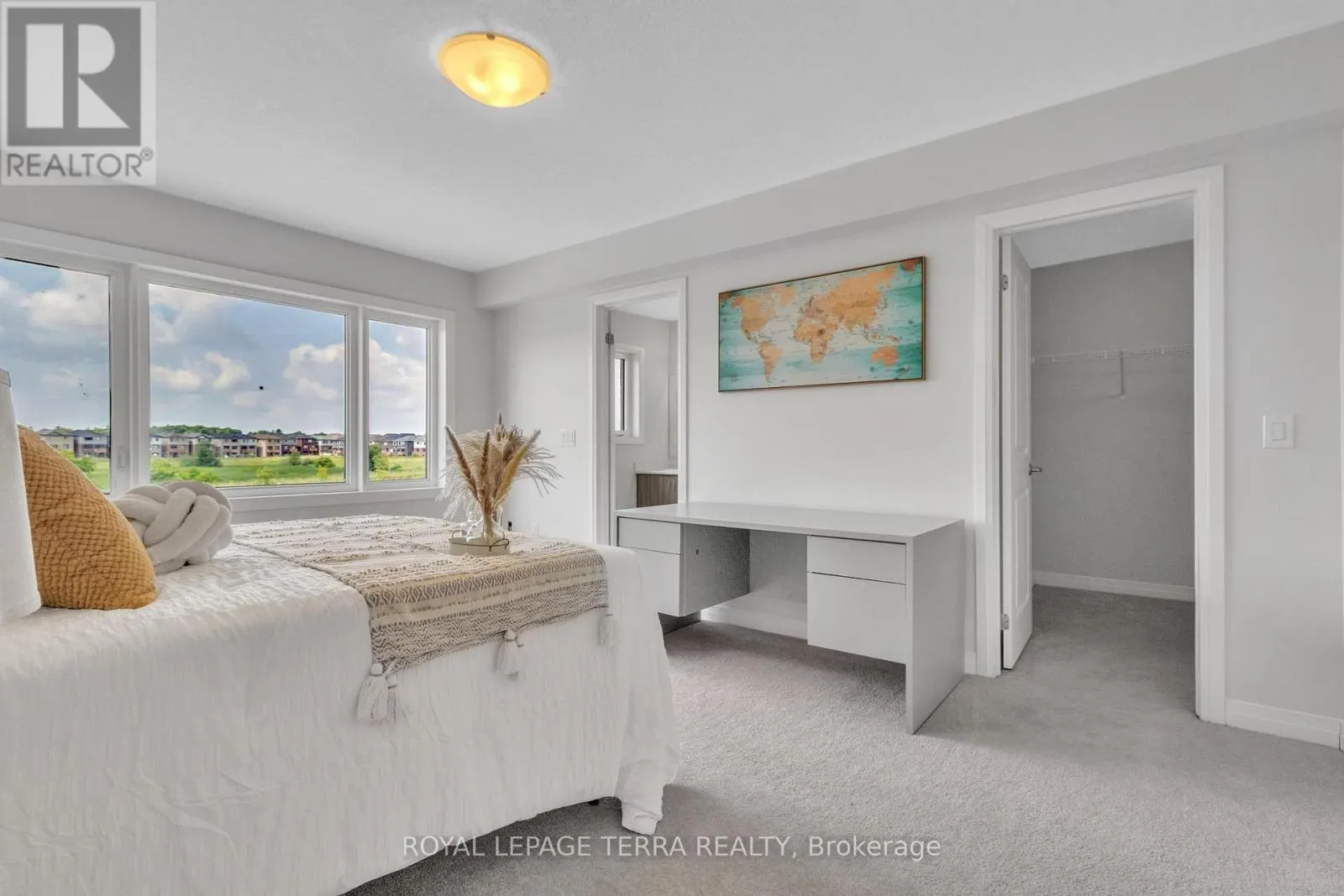 352 BISMARK DRIVE