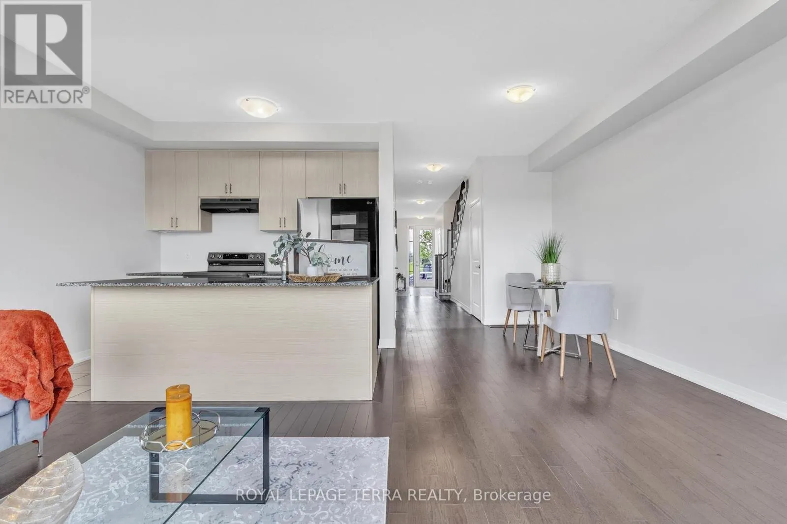 352 BISMARK DRIVE