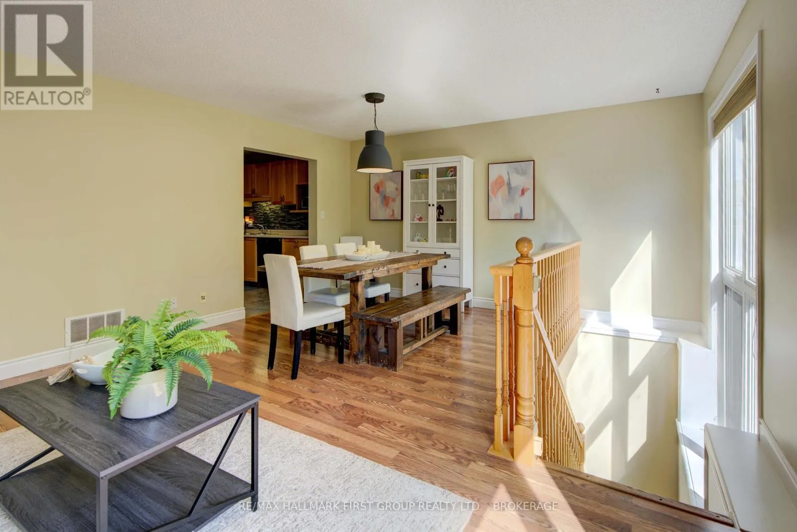 580 HERITAGE COURT
