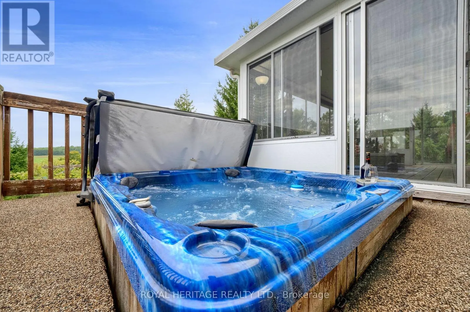 9672 WALKER ROAD