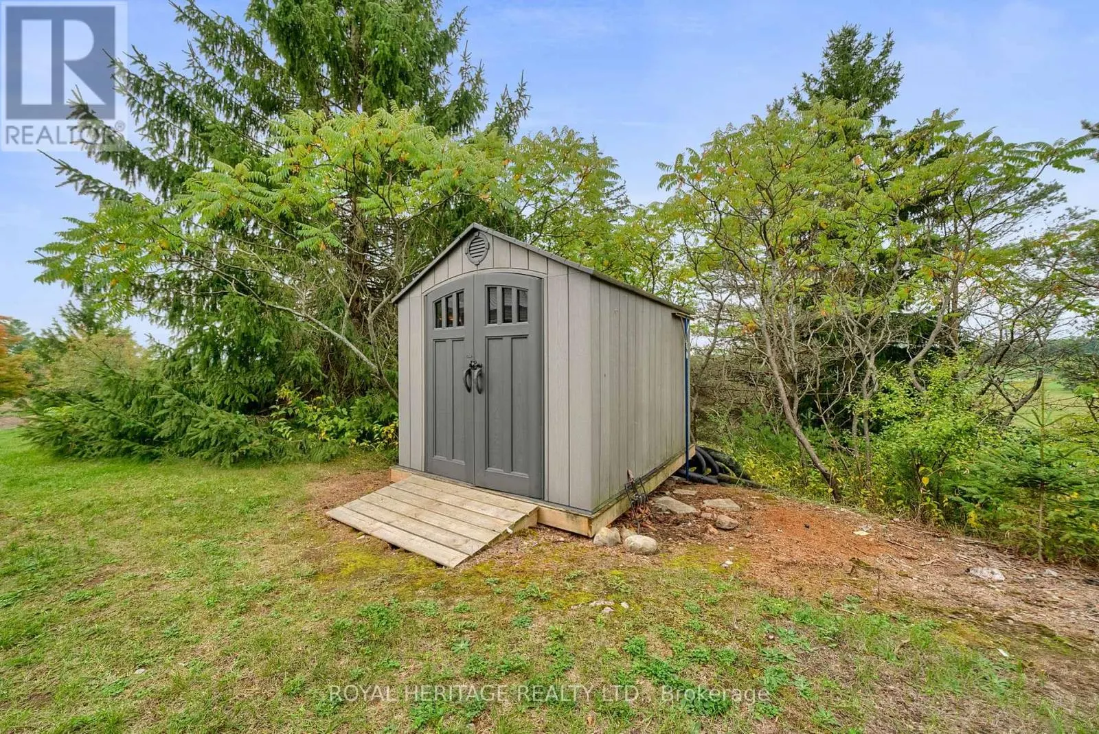 9672 WALKER ROAD