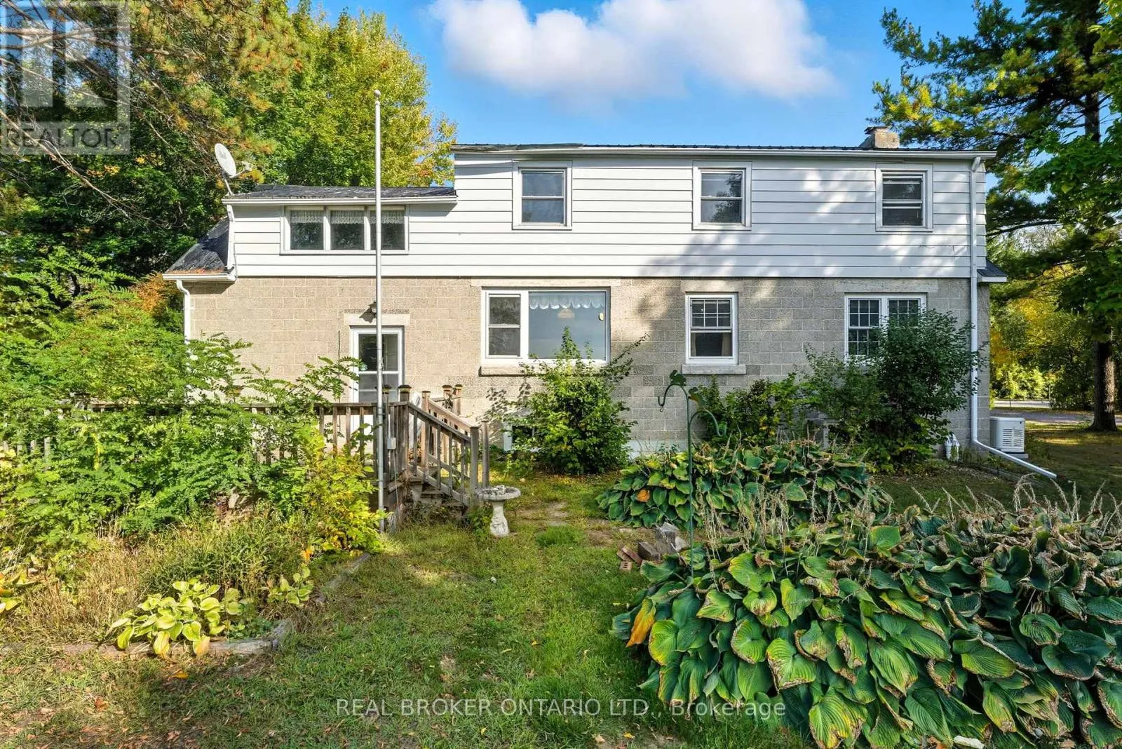 505 MAIN STREET E