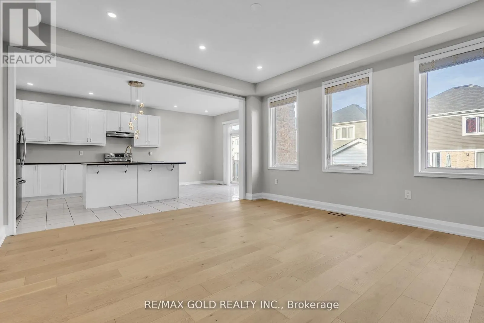 63 COMPASS TRAIL