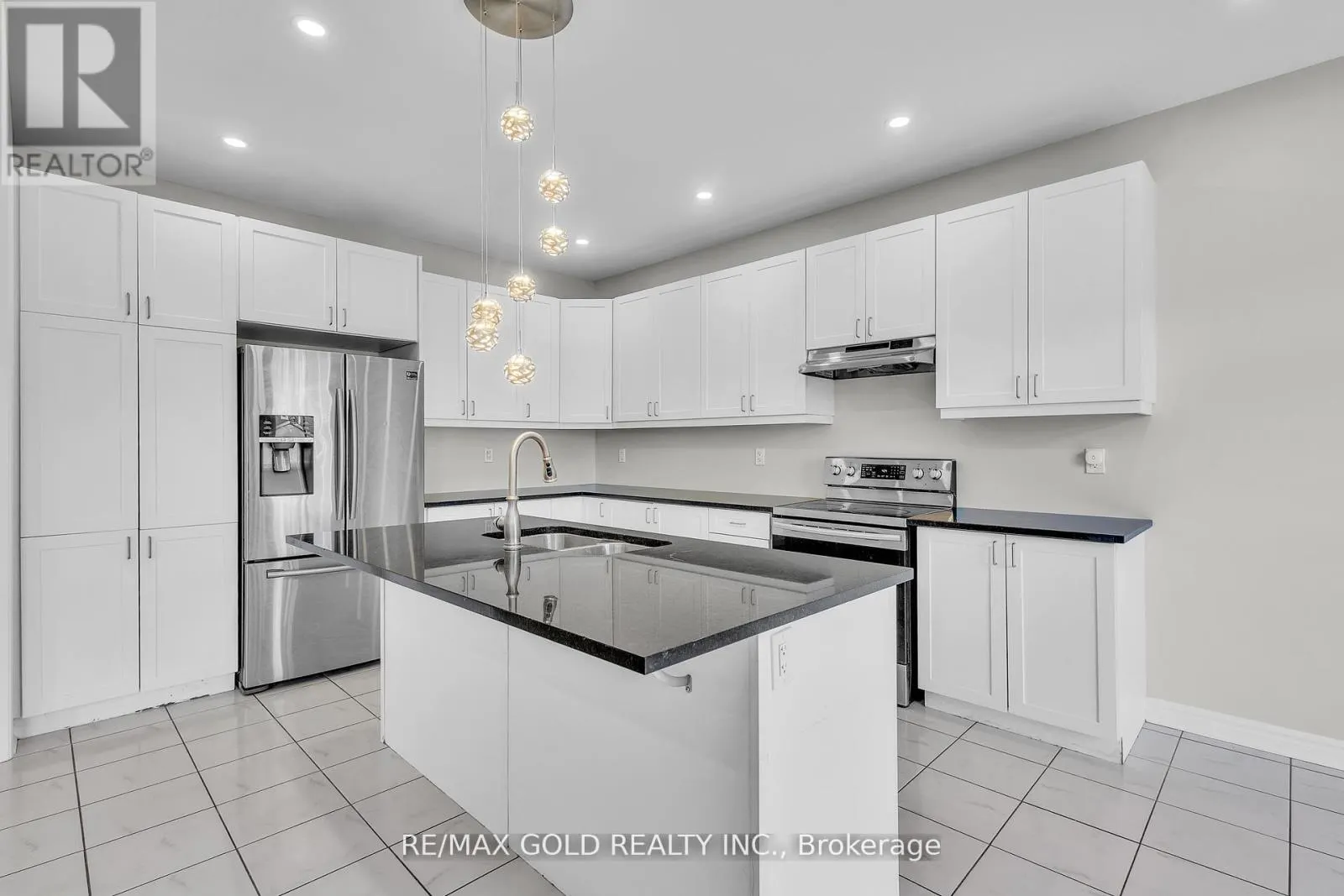 63 COMPASS TRAIL