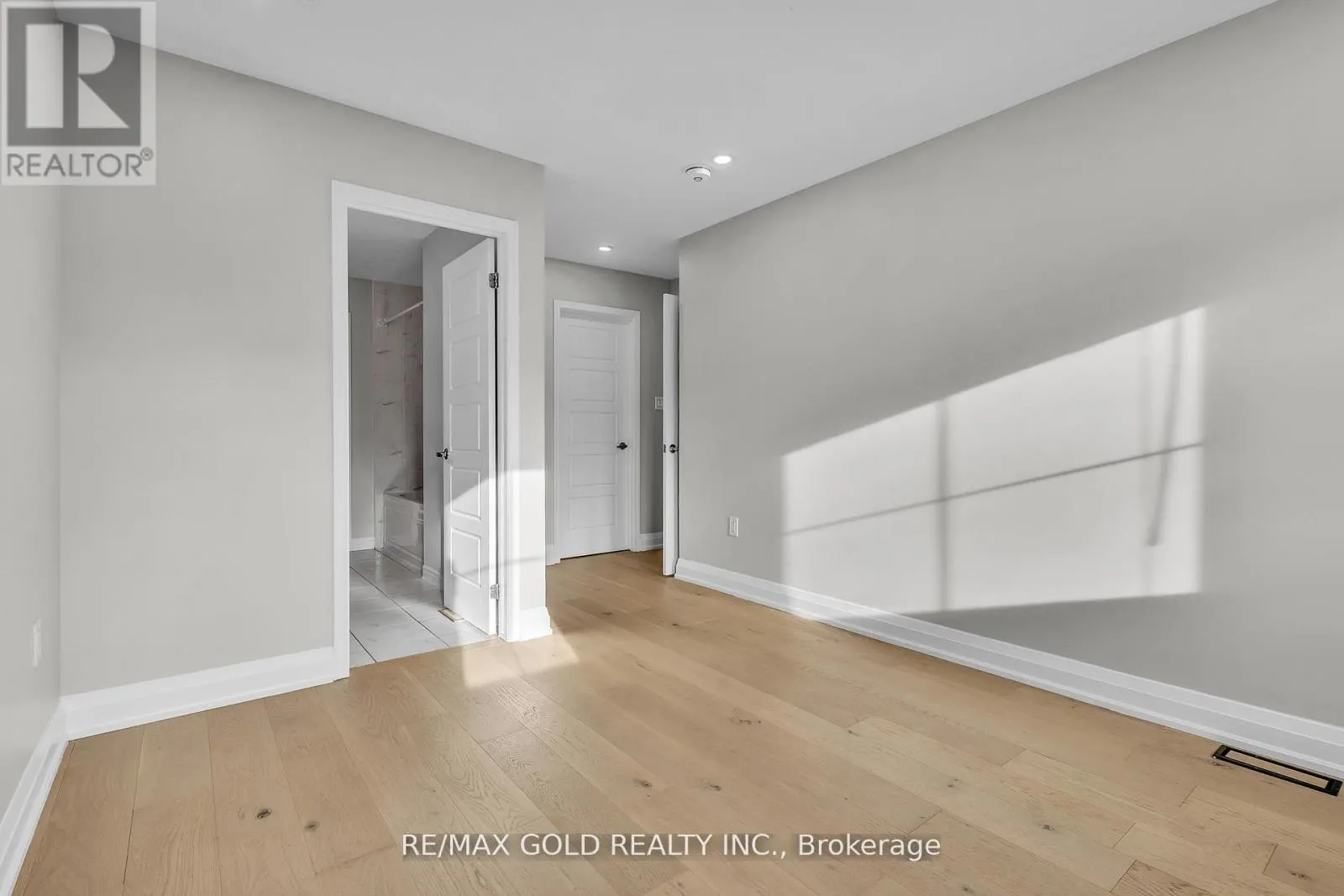 63 COMPASS TRAIL