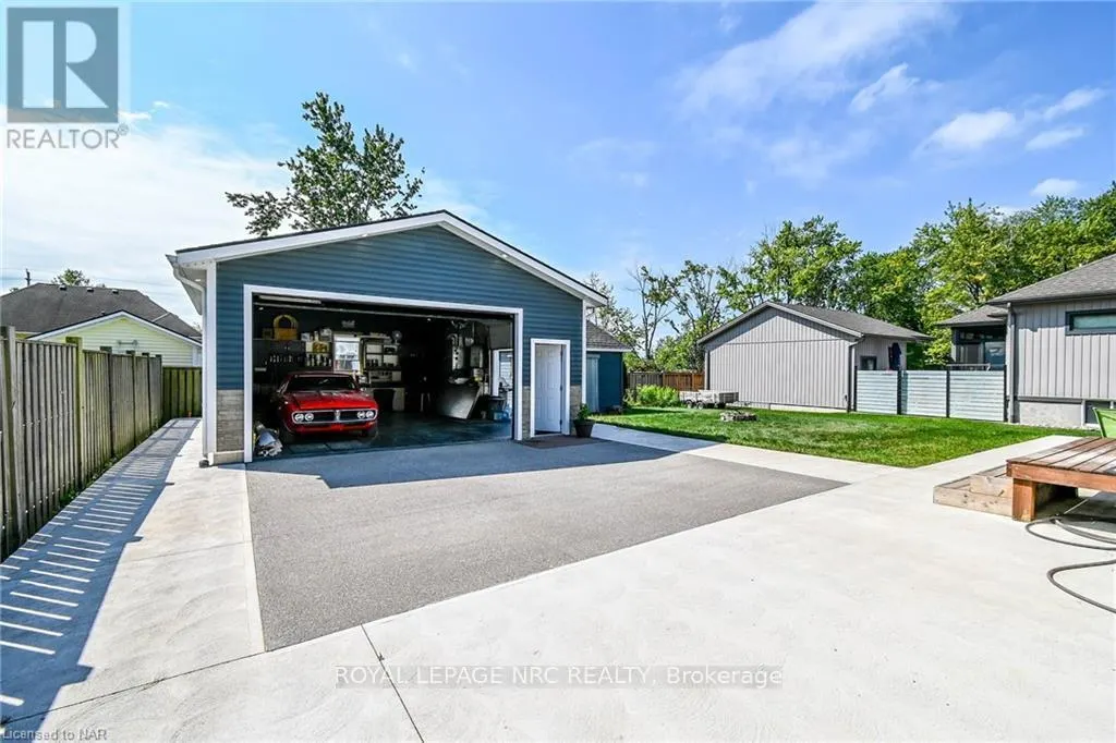 3269 YOUNG AVENUE