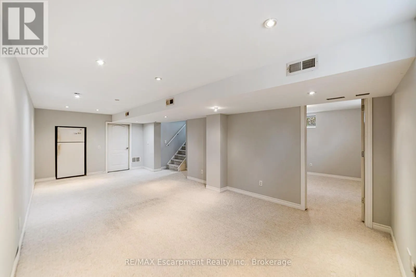 500 ROSSEAU ROAD
