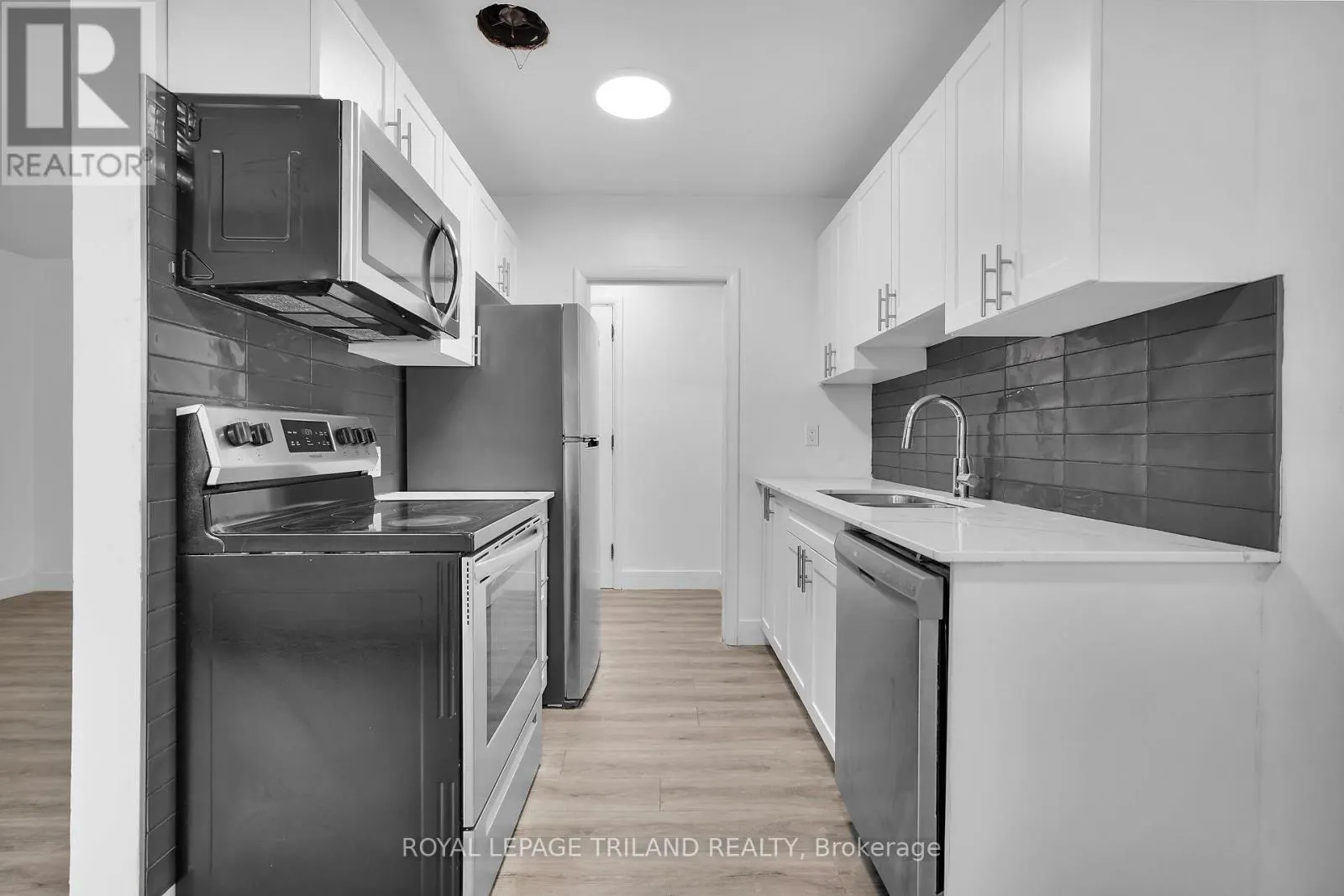 6 - 20 CRAIG STREET, #6