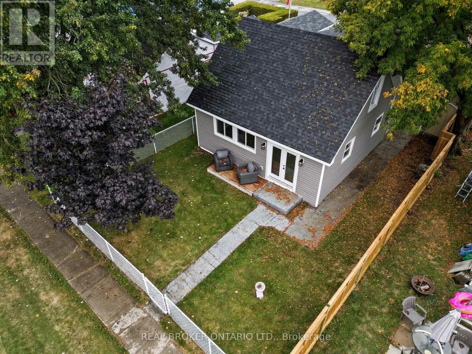 25 ROOSEVELT DRIVE