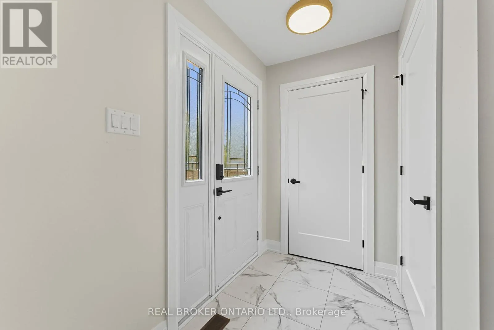 25 ROOSEVELT DRIVE