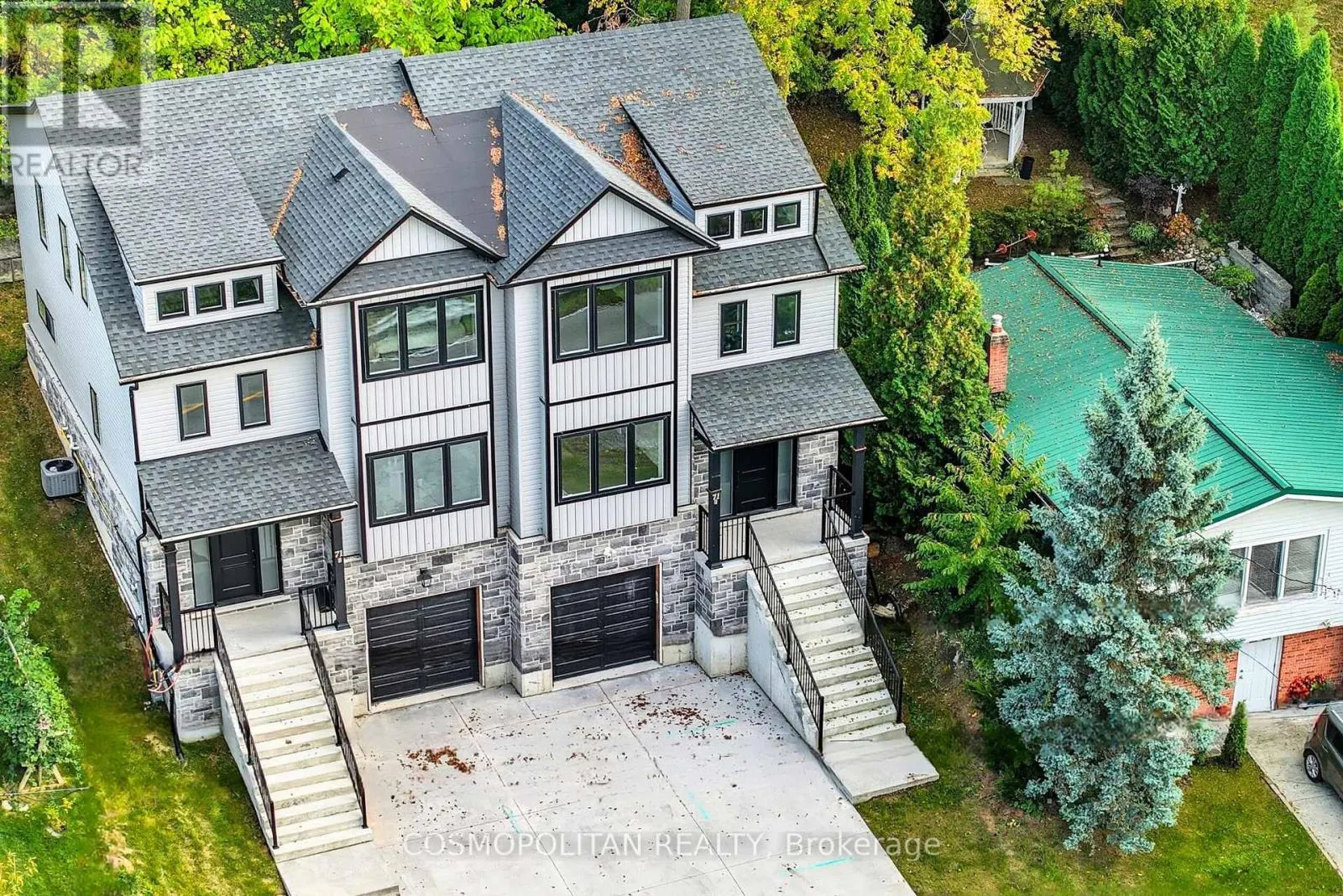 71 B BRADLEY STREET