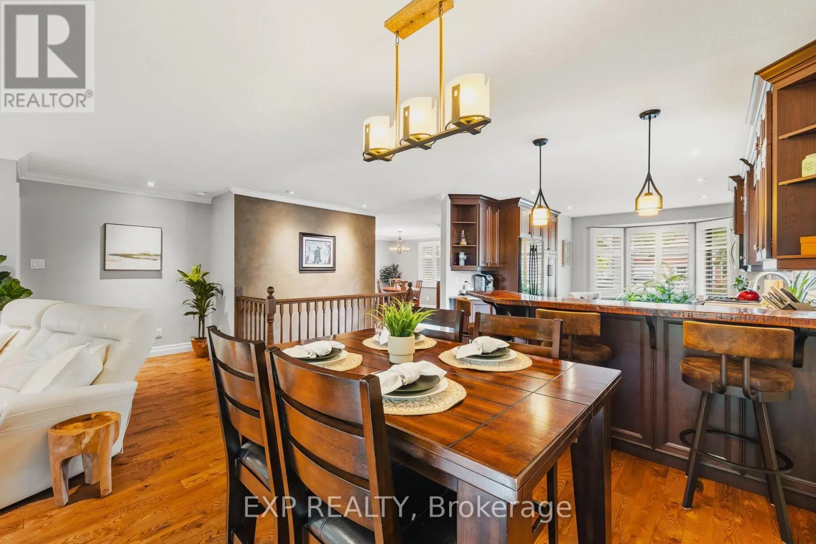 1 - 343 GEORGE STREET N