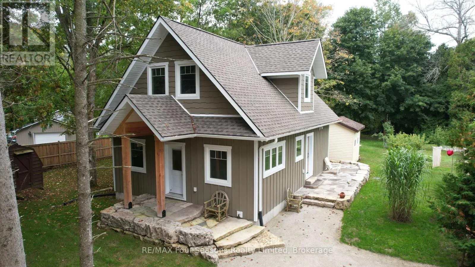 457 HURON ROAD
