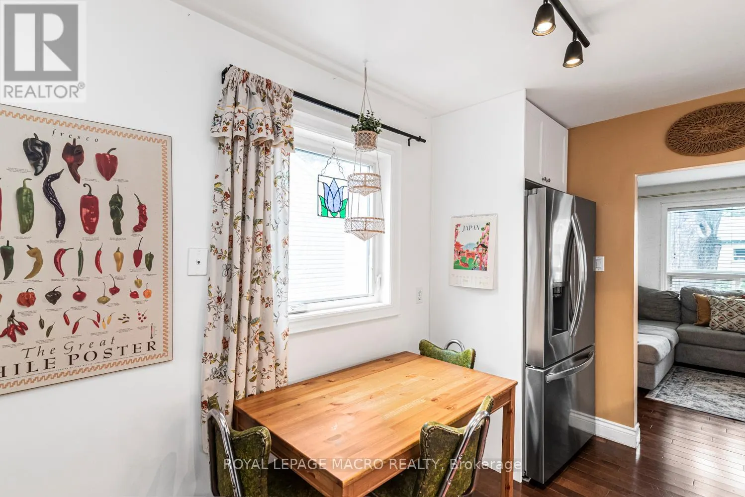 28 LONGFELLOW AVENUE