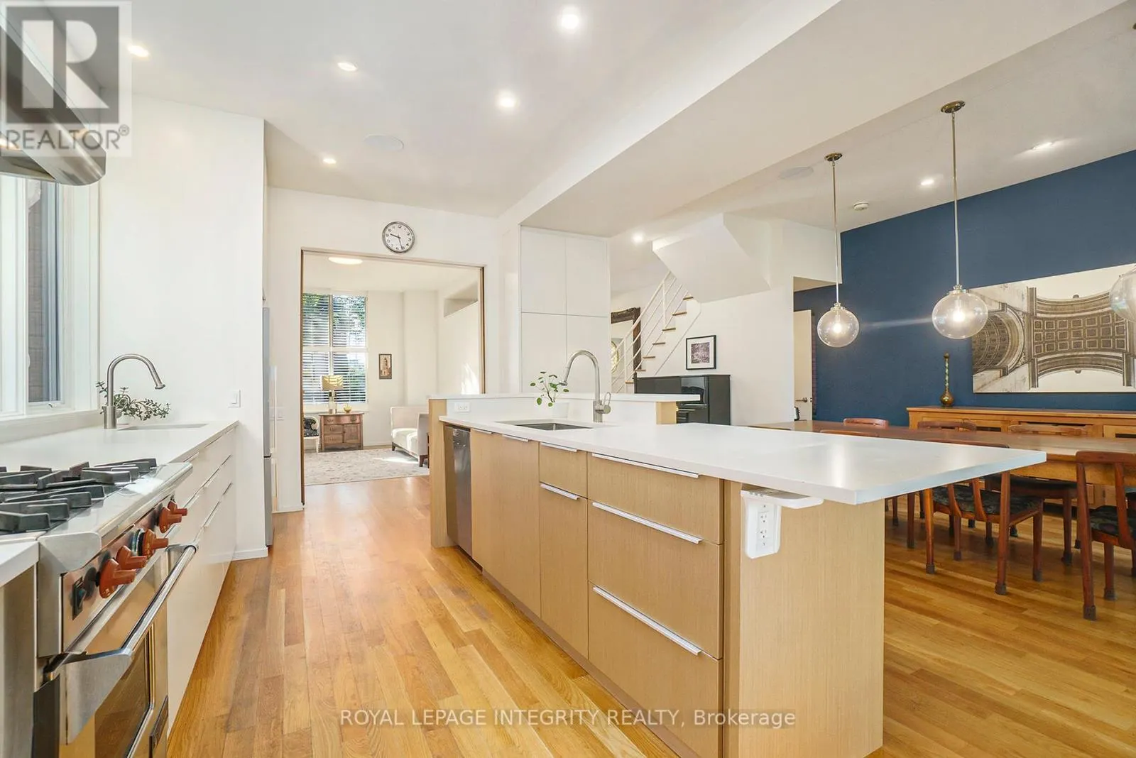 45 MCLEOD STREET