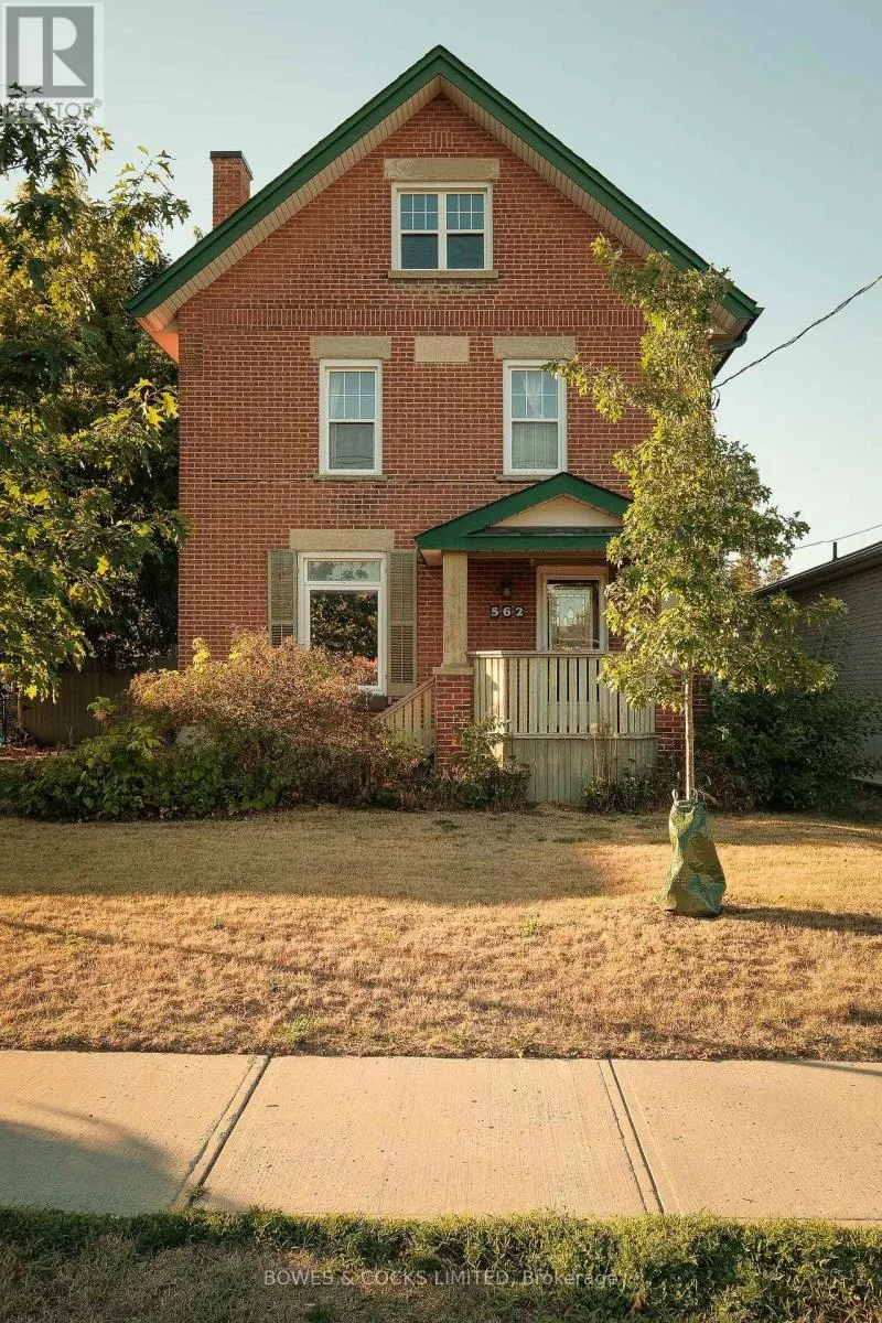 562 CAMERON STREET