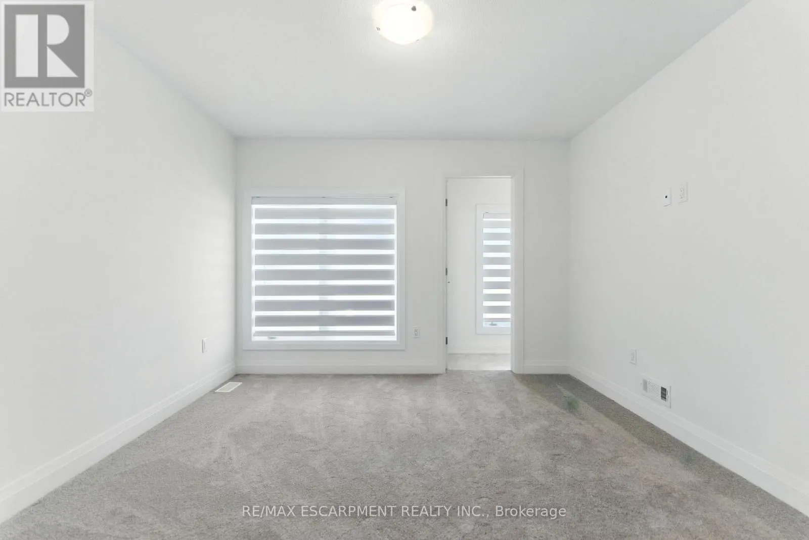 4 CLEAR VALLEY LANE