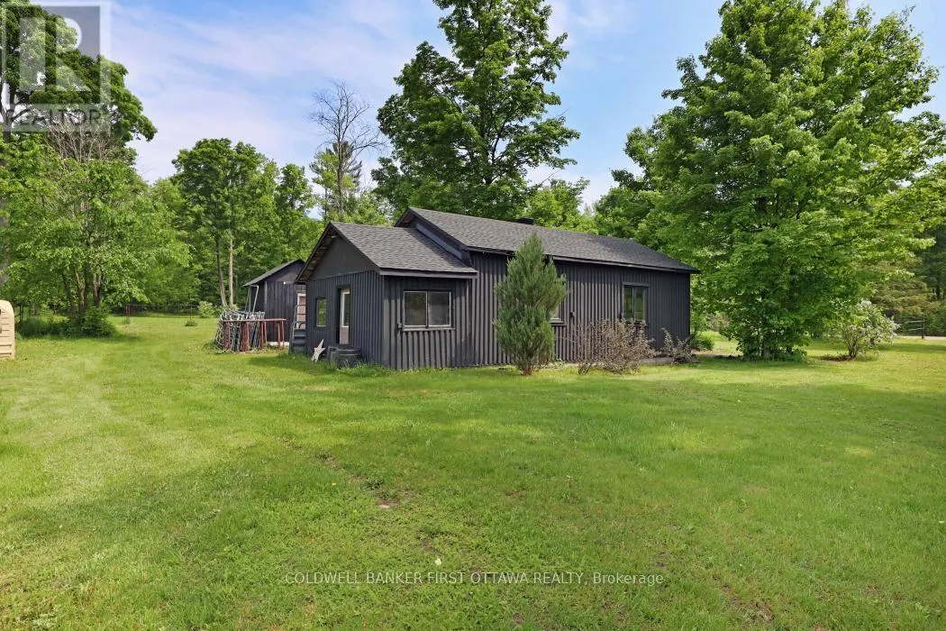 2060 FIFTH LINE ROAD