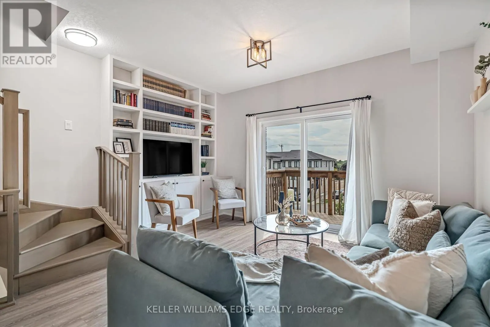 19 MULHOLLARD LANE